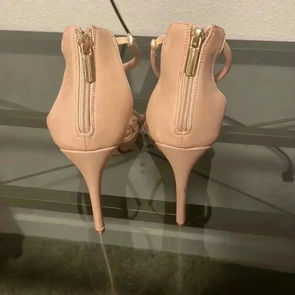 Shoedazzle Women's‎ Nude Strappy High Heel Size 9.5 - Picture 5 of 8